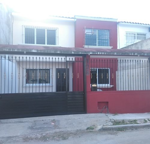 CASA EN RENTA FRACC LA SALLE 1ERA SECCION TUXTLA GUTIERREZ CHIAPAS
