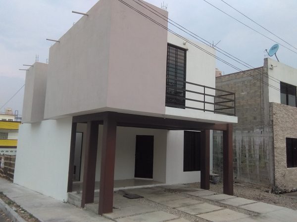 CASA OFICINA EN RENTA 5 RECAMARAS FRACC ATENAS TUXTLA GUTIERREZ CHIAPAS - Image 8