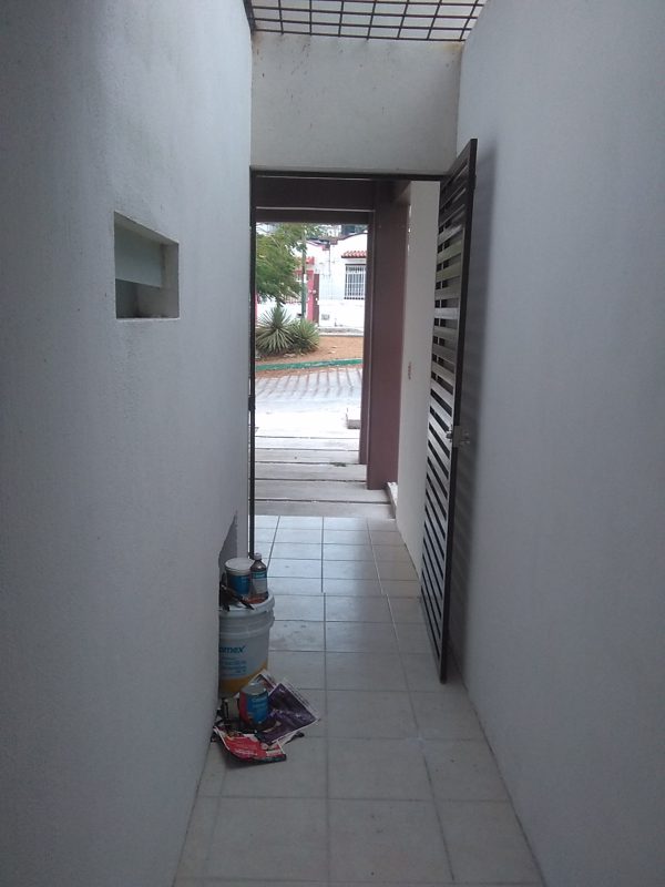 CASA OFICINA EN RENTA 5 RECAMARAS FRACC ATENAS TUXTLA GUTIERREZ CHIAPAS - Image 31